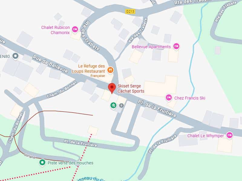 Carte Chamonix : Localisation Skiset Cachat Sports et Refuge des Loups. Carte de Chamonix: Skiset Serge Cachat Sports est au centre, près de Le Refuge des Loups, Rue de Bellevue, Pl. de la Fruitière et Rte des Trabets.